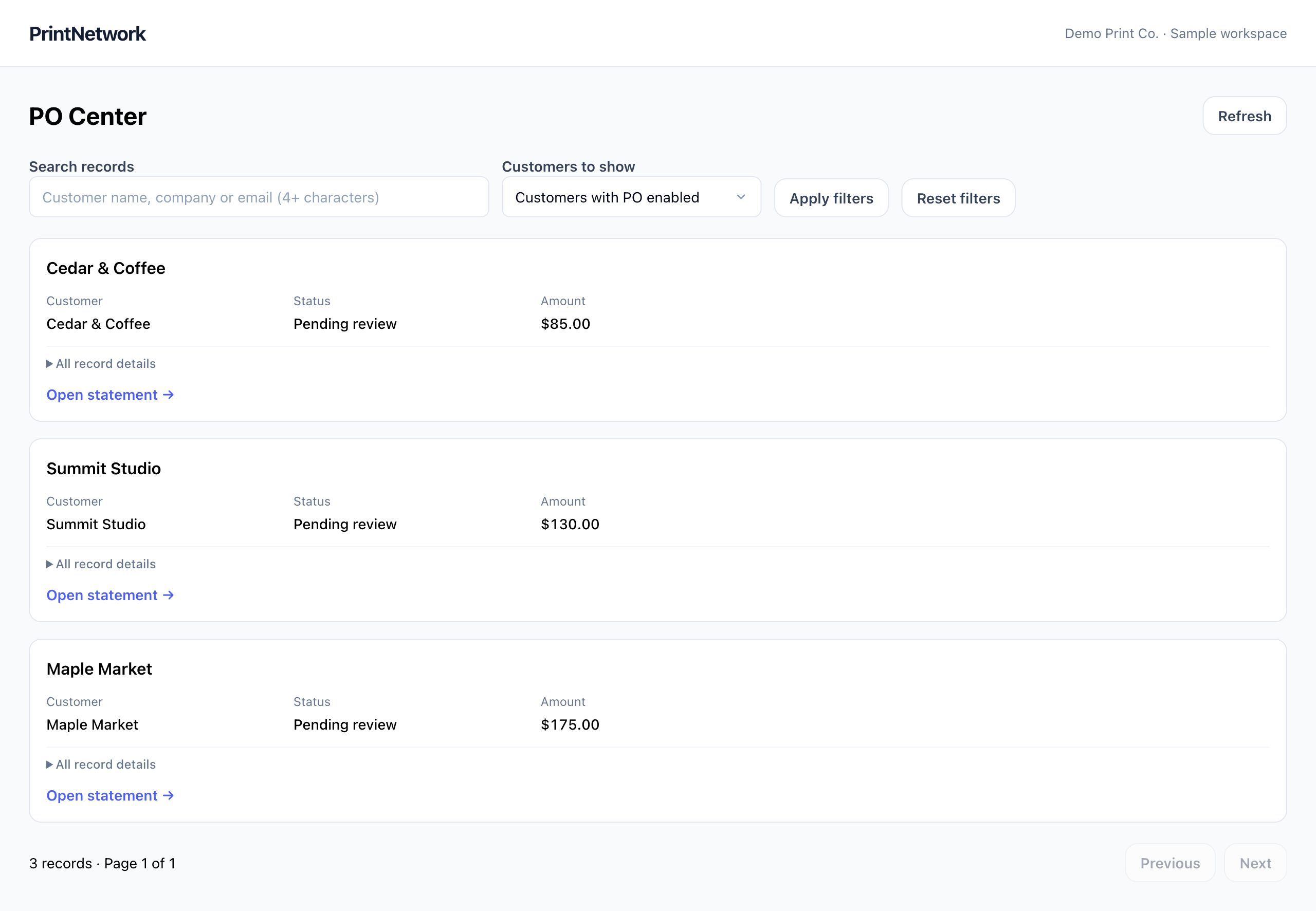 Purchase order center in PrintNetwork: Find customers with purchase-order arrangements and open balances. Fictional demo data.